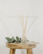 Load image into Gallery viewer, Harmony - Pure Essential Oils Reed Diffuser
